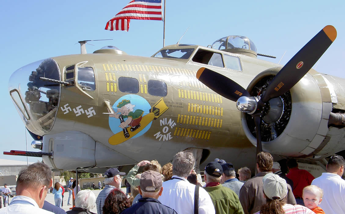 B-17 Nine-O-Nine